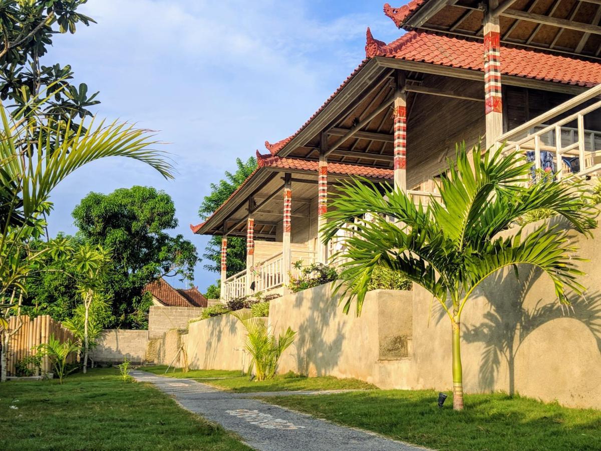 Hotel Mesari Hut Lembongan Esterno foto