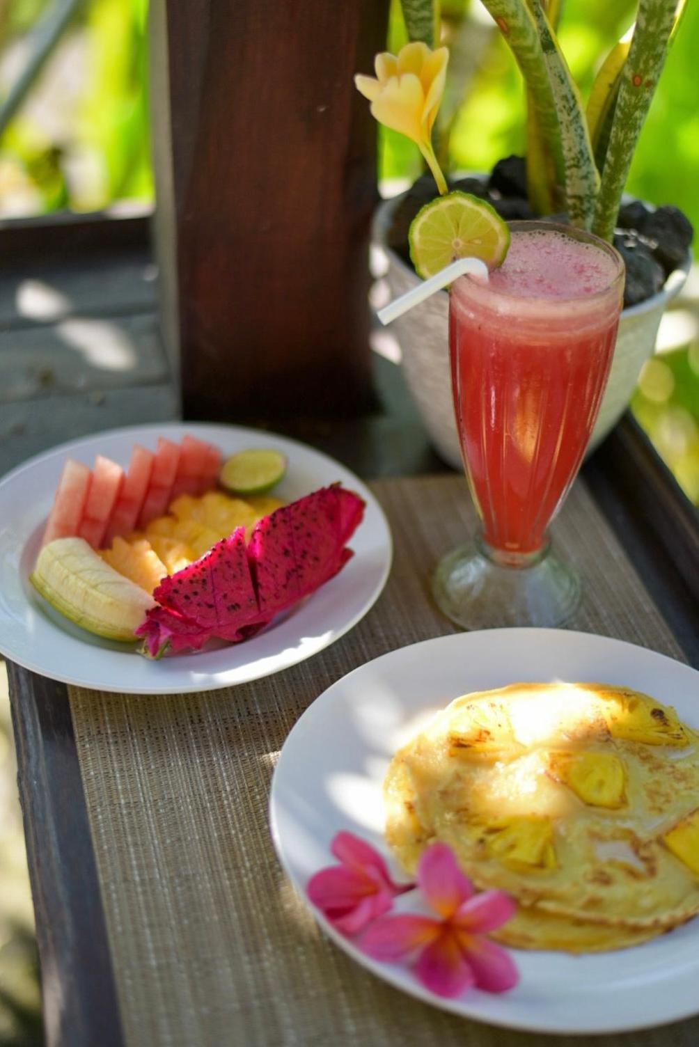 Hotel Mesari Hut Lembongan Esterno foto